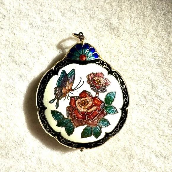 2 Cloisonne Pieces: Puffy Pendant and a Brooch - Picture 5 of 9